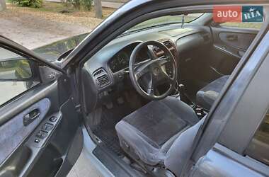 Хэтчбек Mazda 626 1997 в 