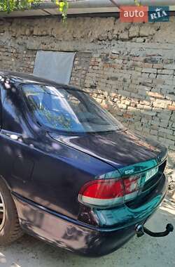 Седан Mazda 626 1992 в Измаиле