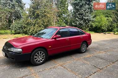 Хетчбек Mazda 626 1993 в Чернівцях