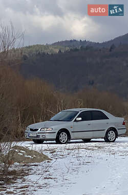 Седан Mazda 626 1998 в 