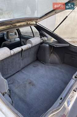 Хэтчбек Mazda 626 1986 в 