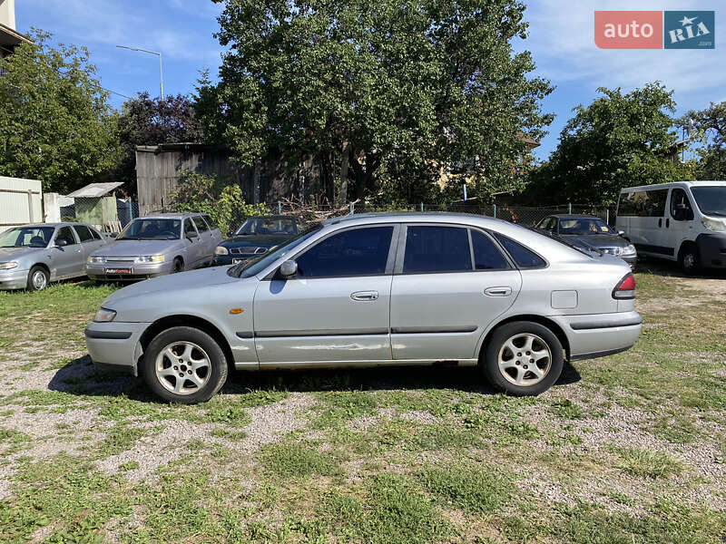 Хетчбек Mazda 626 1999 в Києві