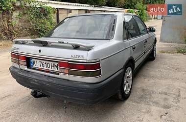 Хэтчбек Mazda 626 1989 в 