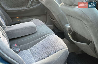 Хэтчбек Mazda 626 1991 в 