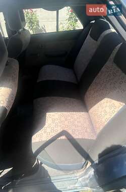 Седан Mazda 626 1987 в 