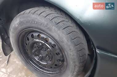 Седан Mazda 626 1992 в 