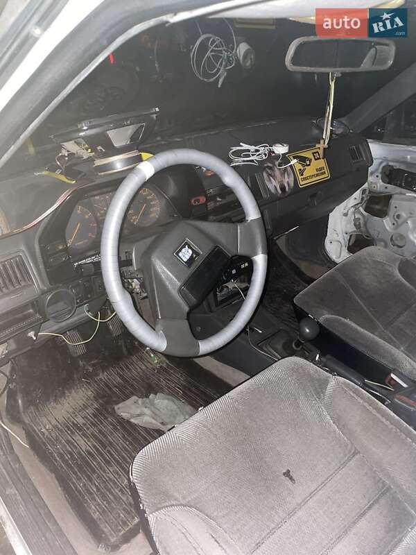Хэтчбек Mazda 626 1986 в Львове