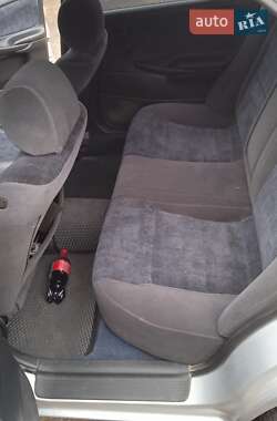 Седан Mazda 626 1999 в 