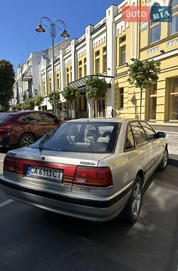 Седан Mazda 626 1991 в  фото 4 Седан Mazda 626 1991 в