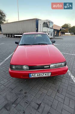 Седан Mazda 626 1988 в Дніпрі