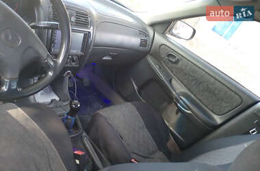 Седан Mazda 626 1999 в 