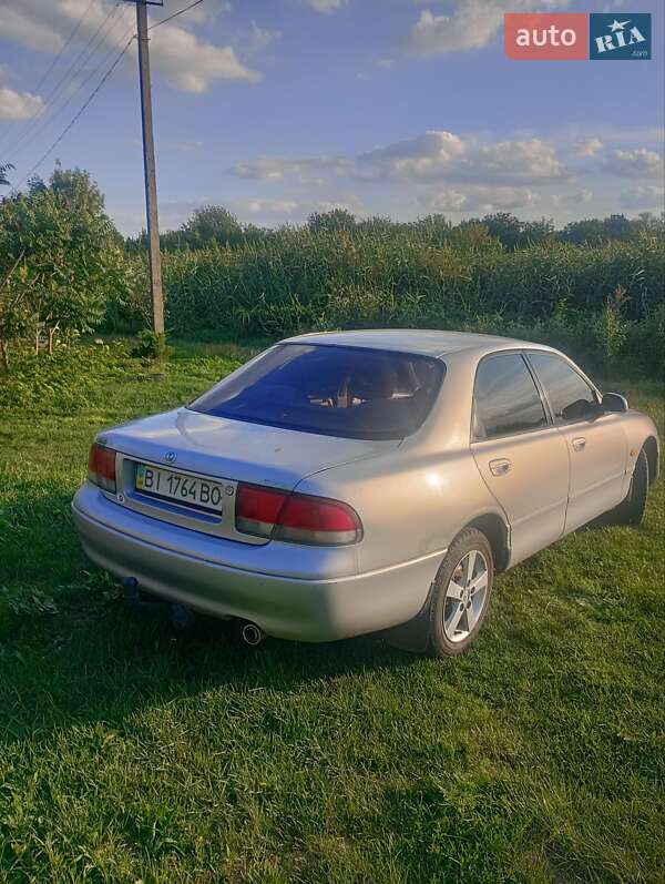 Седан Mazda 626 1994 в Кривом Роге