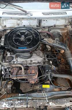 Седан Mazda 626 1987 в 