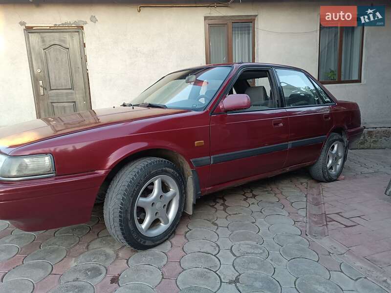 Седан Mazda 626 1990 в Каменец-Подольском фото 3 Седан Mazda 626 1990 в Каменец-Подольском