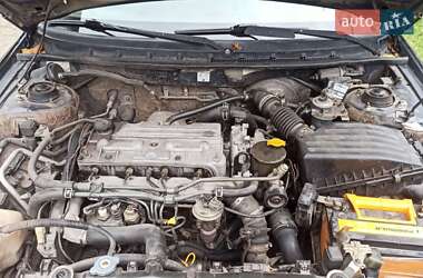 Хэтчбек Mazda 626 1999 в 