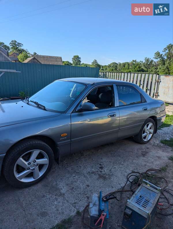 Седан Mazda 626 1996 в Прилуках