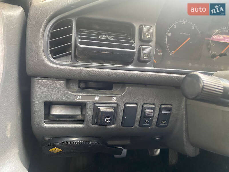 Хэтчбек Mazda 626 1989 в Галиче