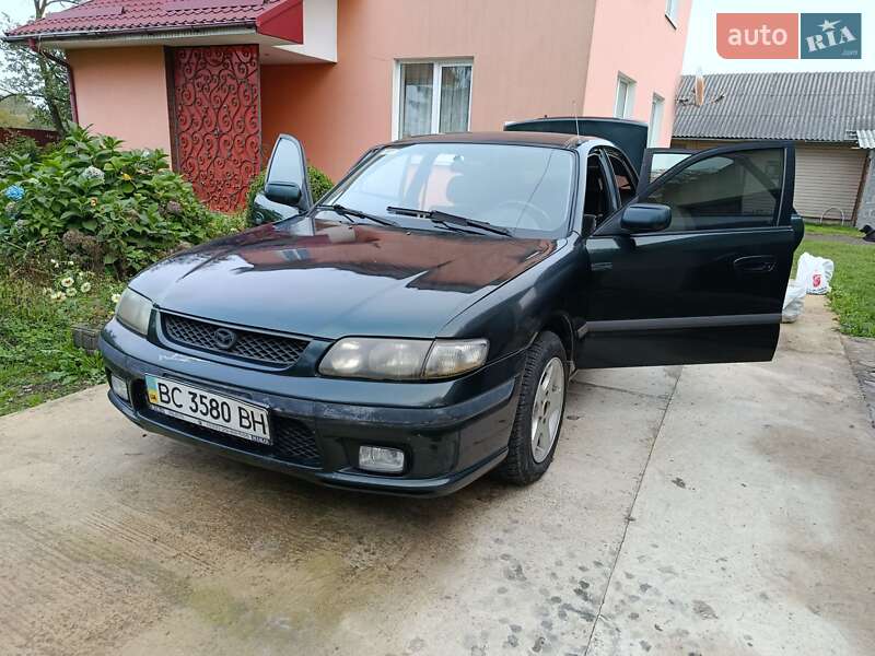 Хэтчбек Mazda 626 1998 в  фото Хэтчбек Mazda 626 1998 в