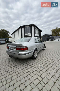 Седан Mazda 626 1999 в 