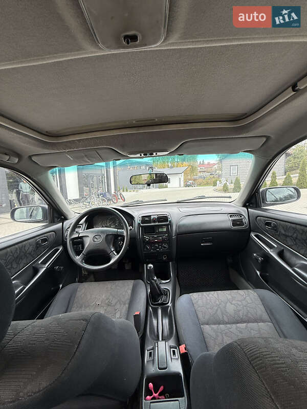 Седан Mazda 626 1999 в Куликові