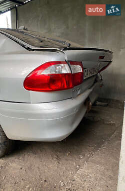 Хетчбек Mazda 626 2001 в 