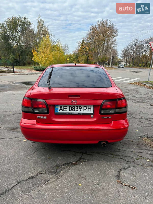 Хэтчбек Mazda 626 1999 в Кременчуге