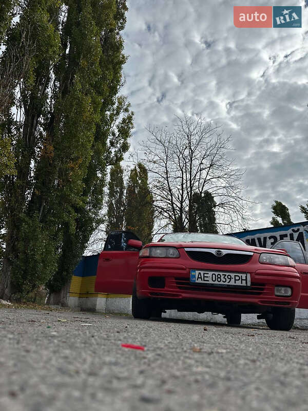 Хэтчбек Mazda 626 1999 в Кременчуге