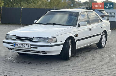 Седан Mazda 626 1990 в Хмельницькому