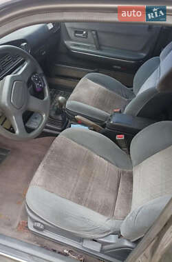 Седан Mazda 626 1987 в 