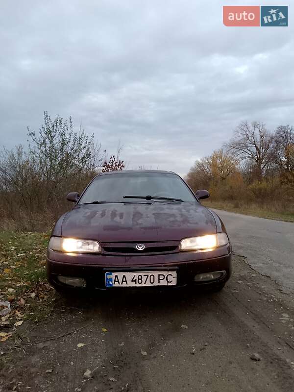 Хетчбек Mazda 626 1992 в Городку