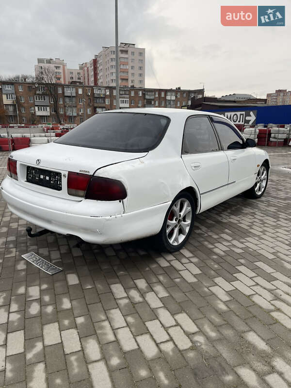 Седан Mazda 626 1992 в Вінниці