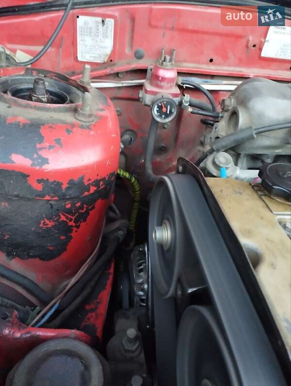 Купе Mazda 626 1990 в Кривом Роге