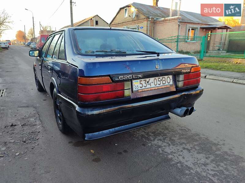 Хэтчбек Mazda 626 1986 в Луцке