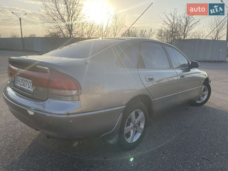 Хэтчбек Mazda 626 1993 в Одессе