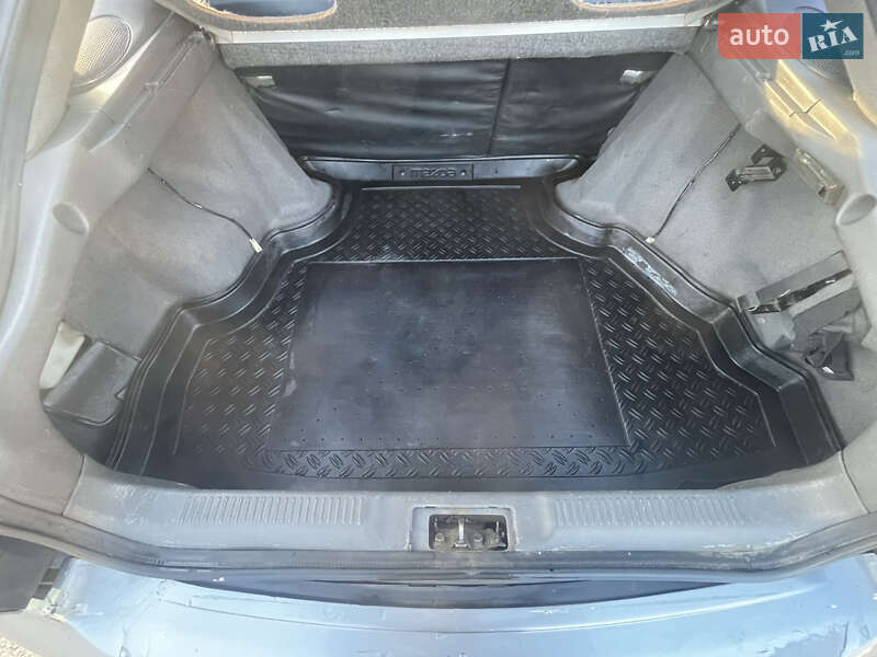 Хэтчбек Mazda 626 1993 в Одессе