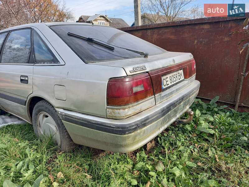 Хетчбек Mazda 626 1989 в Чернівцях
