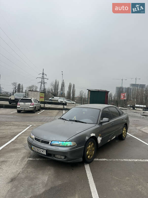 Седан Mazda 626 1994 в Києві