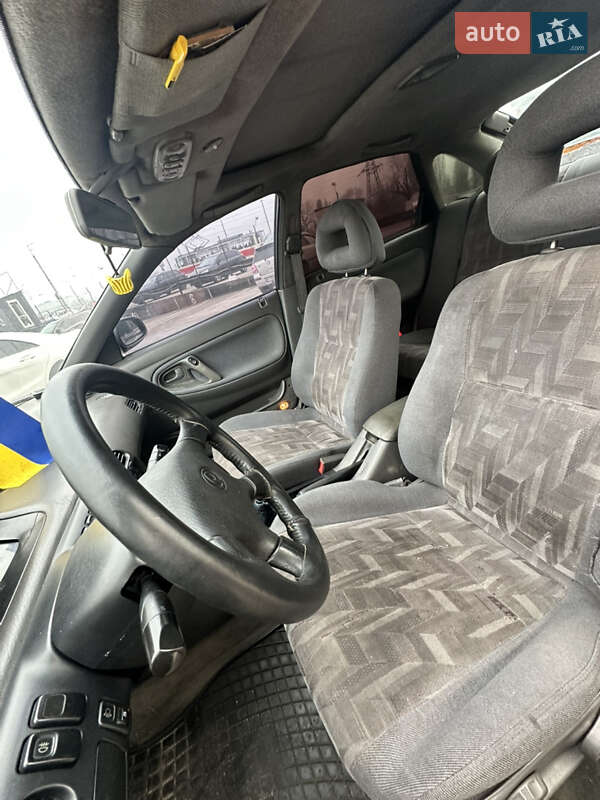 Седан Mazda 626 1994 в Києві