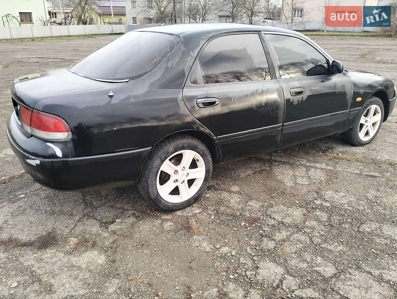 Седан Mazda 626 1992 в Чернівцях фото 5 Седан Mazda 626 1992 в Чернівцях