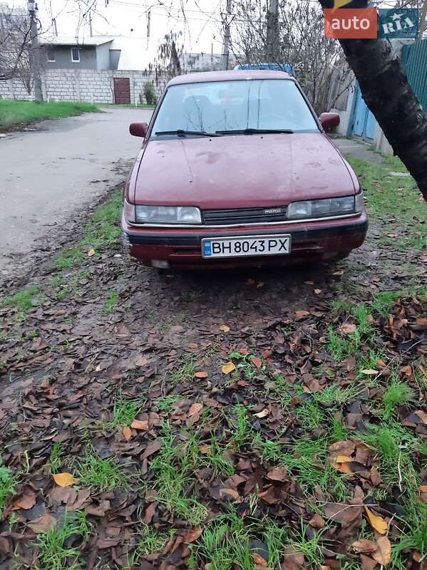 Седан Mazda 626 1992 в Одесі