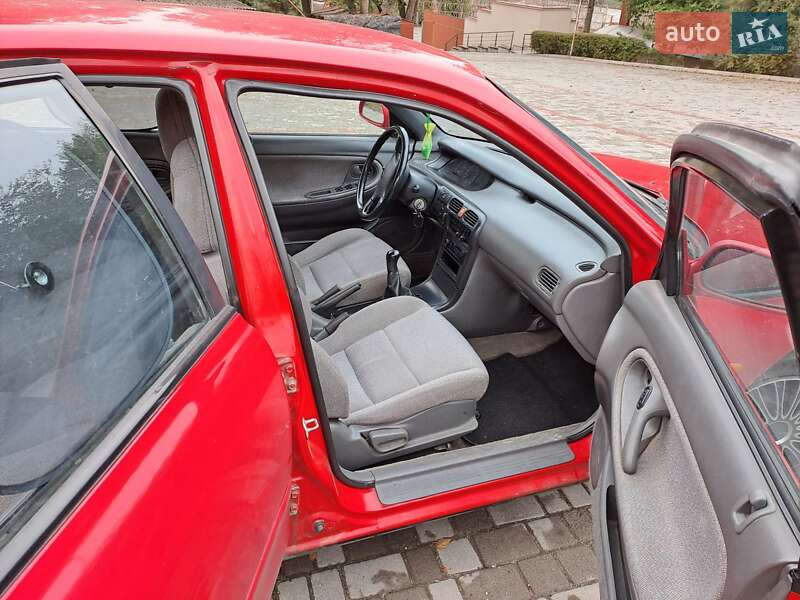 Седан Mazda 626 1992 в Запорожье фото 10 Седан Mazda 626 1992 в Запорожье