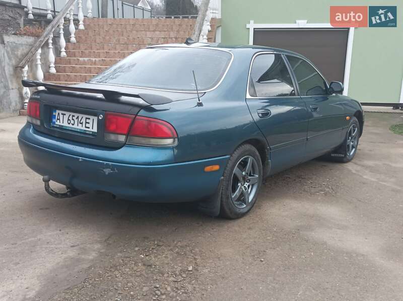 Седан Mazda 626 1994 в Снятине