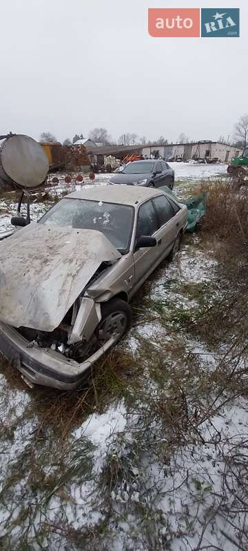 Хэтчбек Mazda 626 1988 в Хмельницком фото Хэтчбек Mazda 626 1988 в Хмельницком