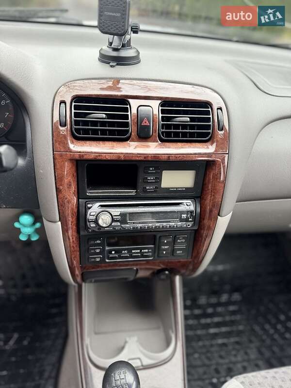 Універсал Mazda 626 2000 в Хусті