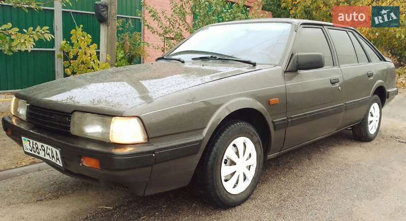 Хэтчбек Mazda 626 1987 в Никополе