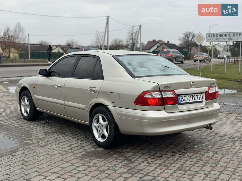Седан Mazda 626 2001 в Яворове
