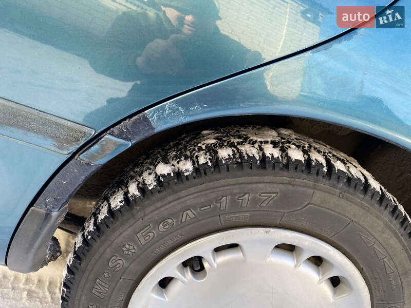 Хэтчбек Mazda 626 1995 в Турийске