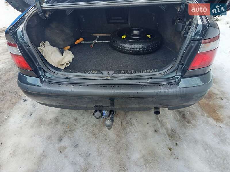 Седан Mazda 626 1999 в Калиновке