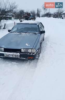 Хэтчбек Mazda 626 1987 в Коростене