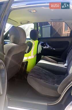 Хетчбек Mazda 626 1996 в Нововолинську